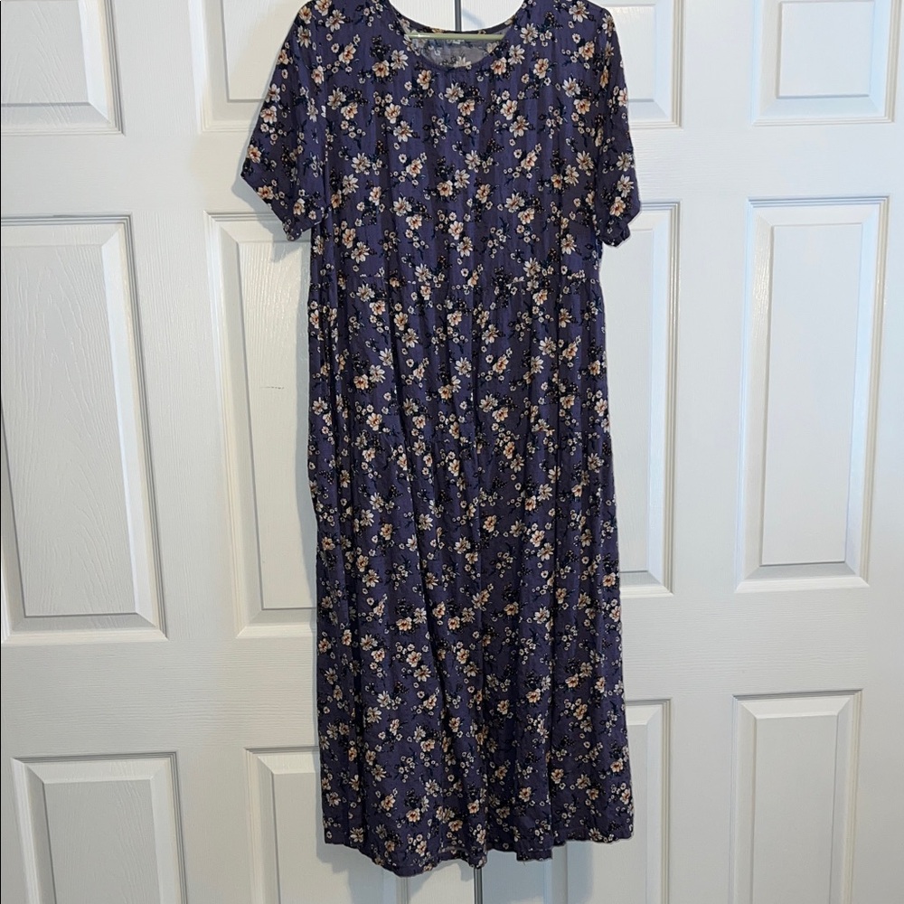 Floral Midi Dress in Navy with Cream Blossoms